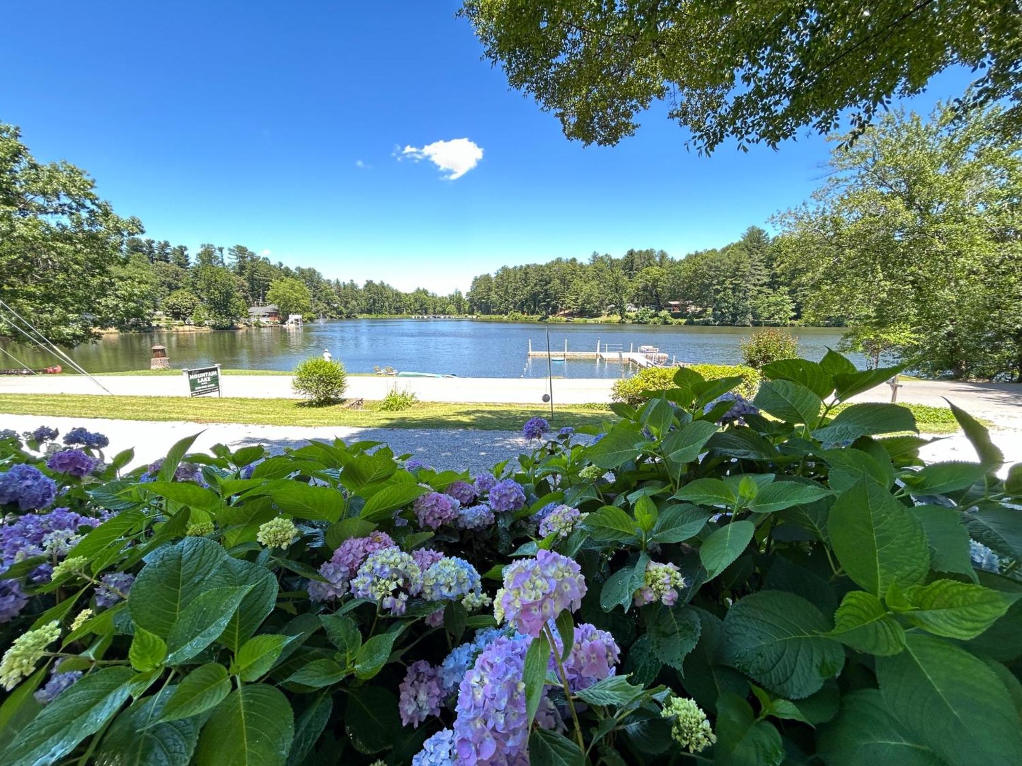 Mountain Lake Cottages Hendersonville Esterno foto