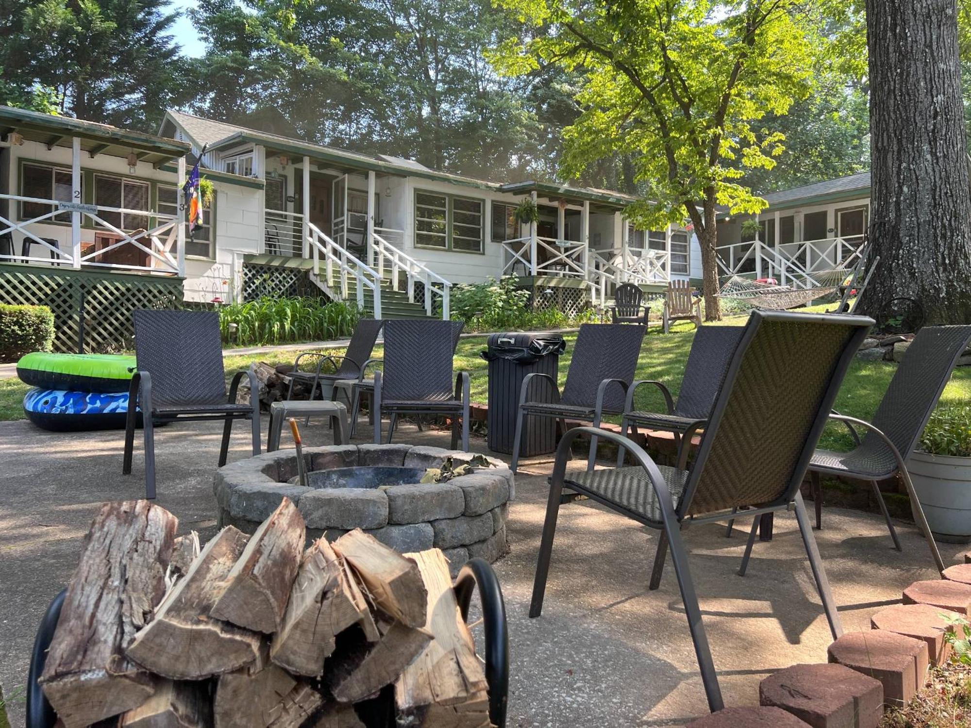 Mountain Lake Cottages Hendersonville Esterno foto