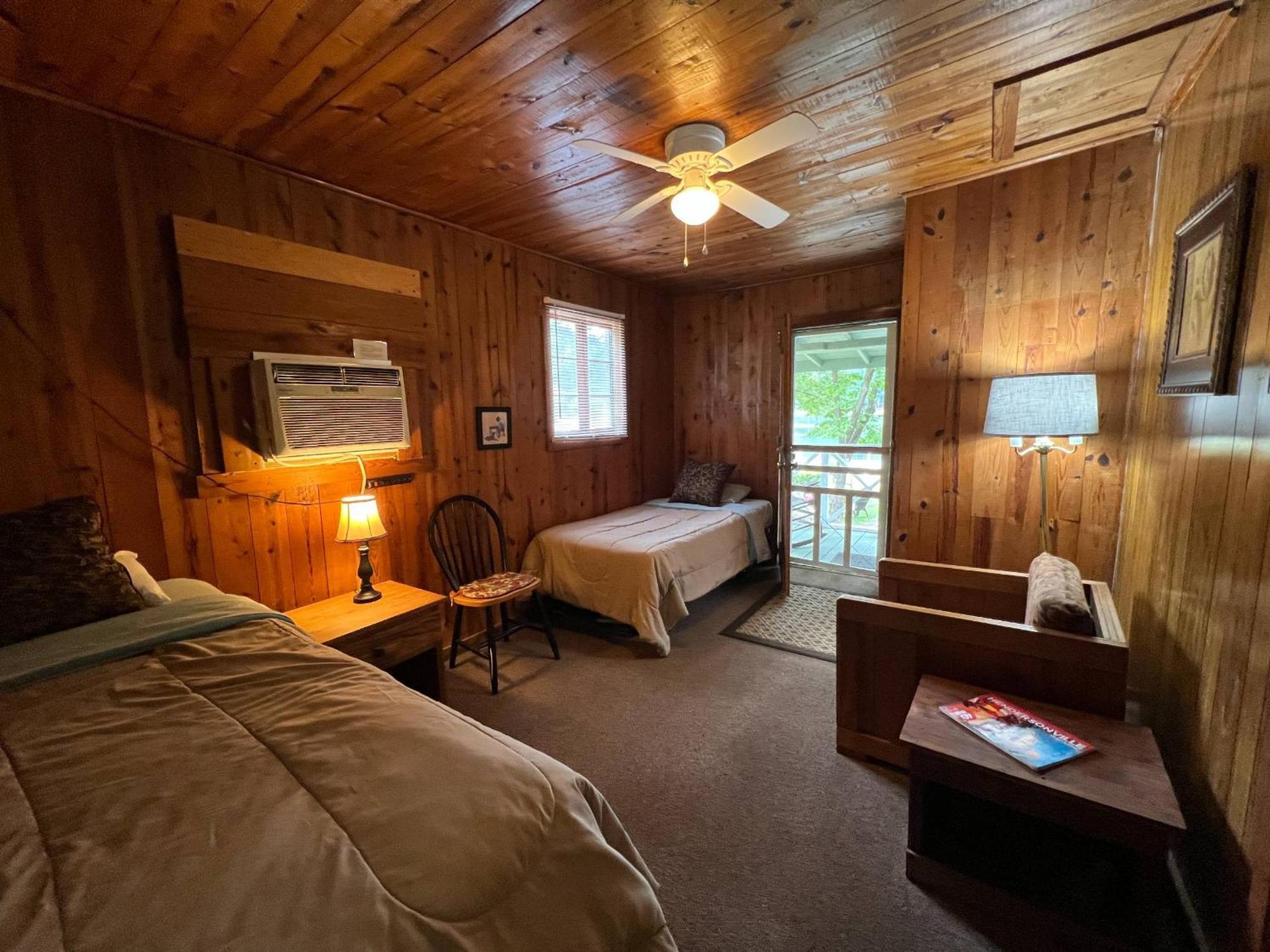 Mountain Lake Cottages Hendersonville Esterno foto