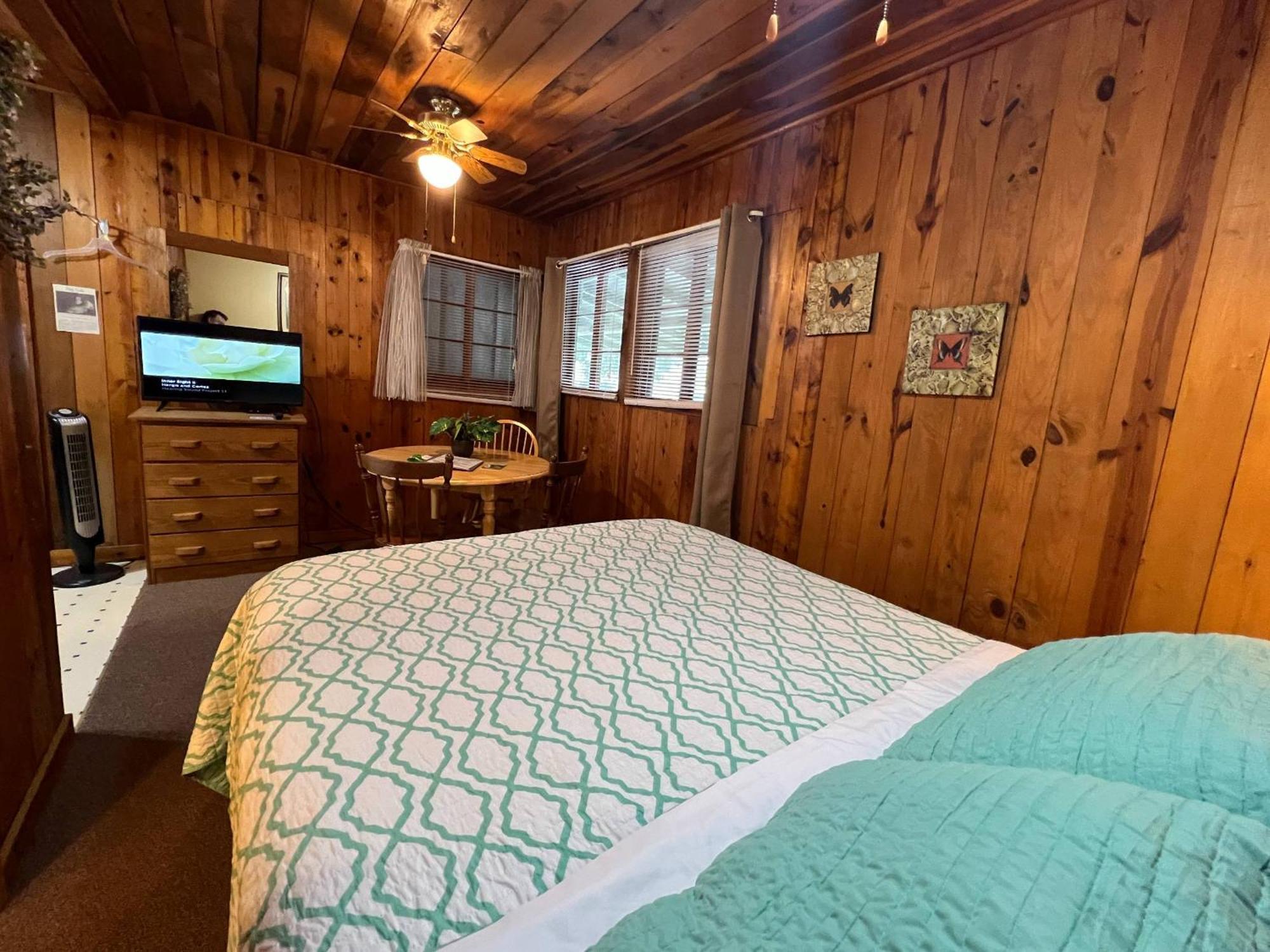 Mountain Lake Cottages Hendersonville Esterno foto