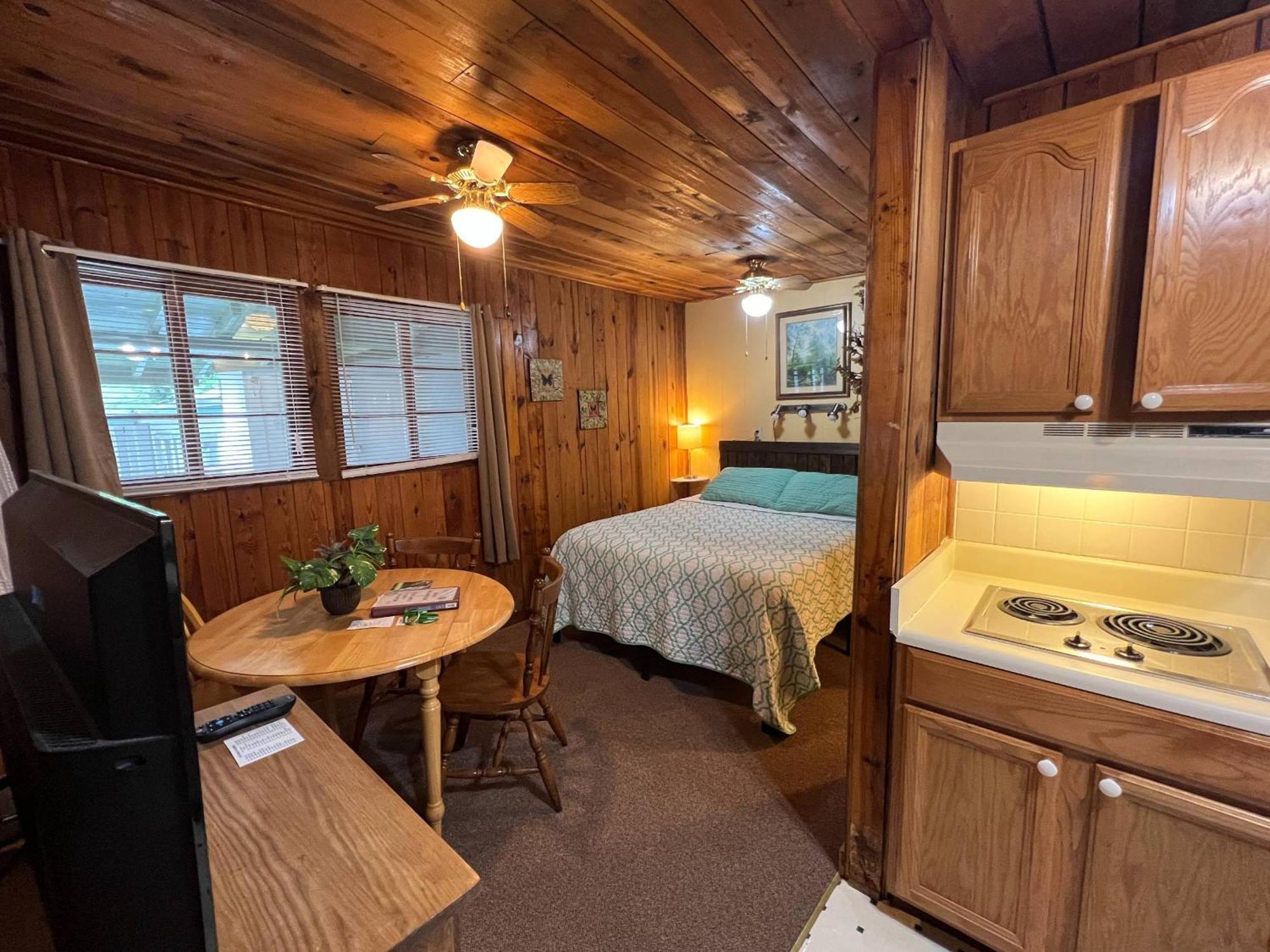 Mountain Lake Cottages Hendersonville Esterno foto