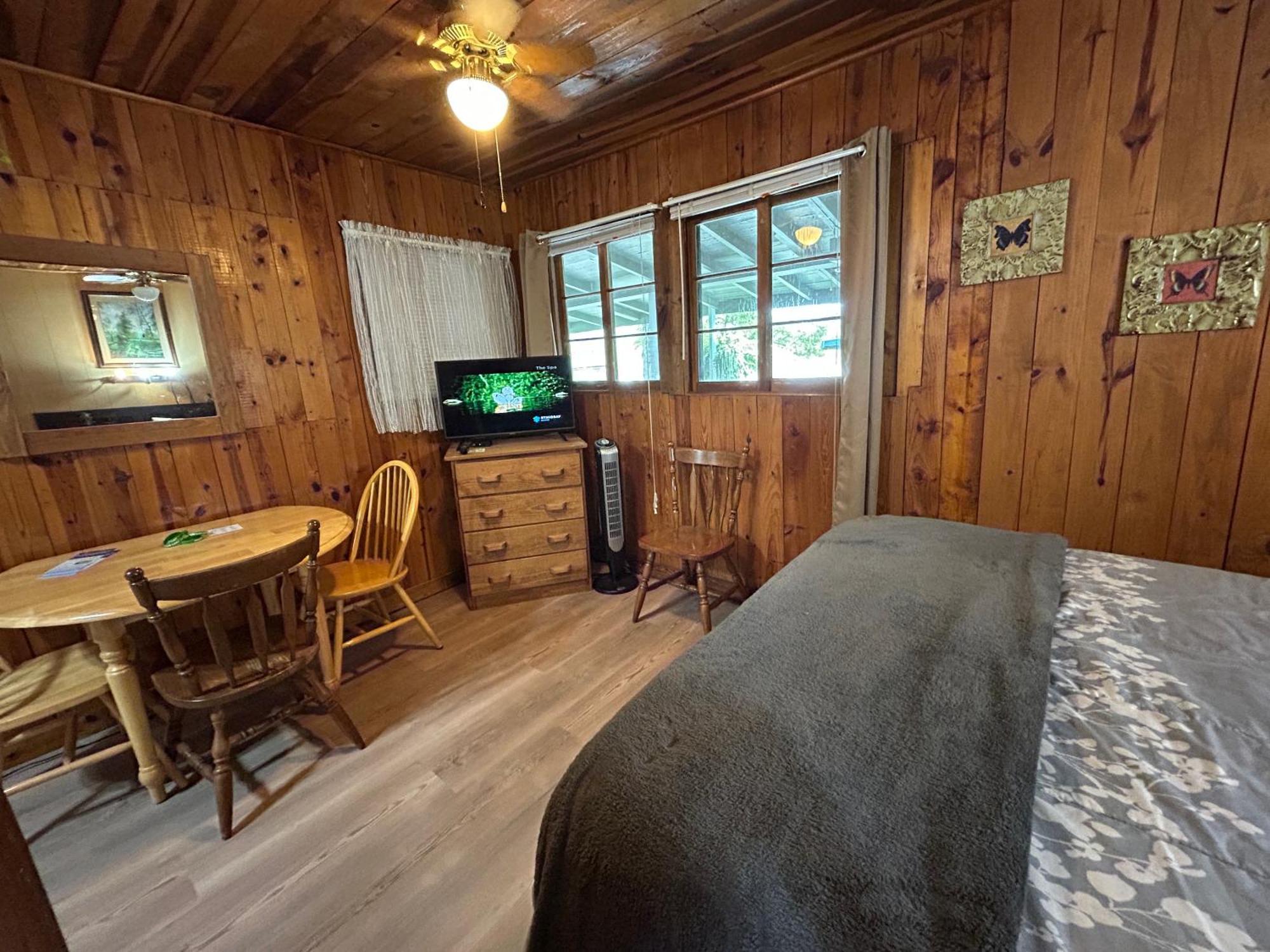 Mountain Lake Cottages Hendersonville Esterno foto